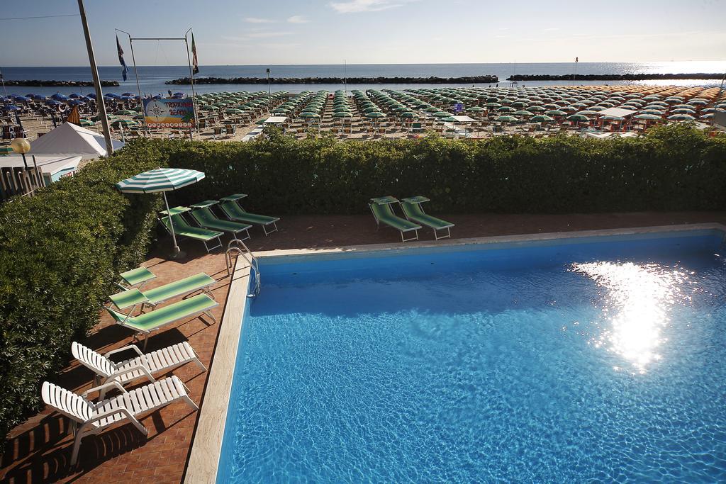 Hotel Villa Sole Resort เบลลาเรีย-อีเจอา มารีนา ภายนอก รูปภาพ