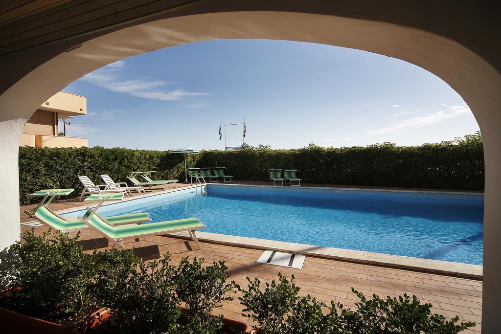 Hotel Villa Sole Resort เบลลาเรีย-อีเจอา มารีนา ภายนอก รูปภาพ