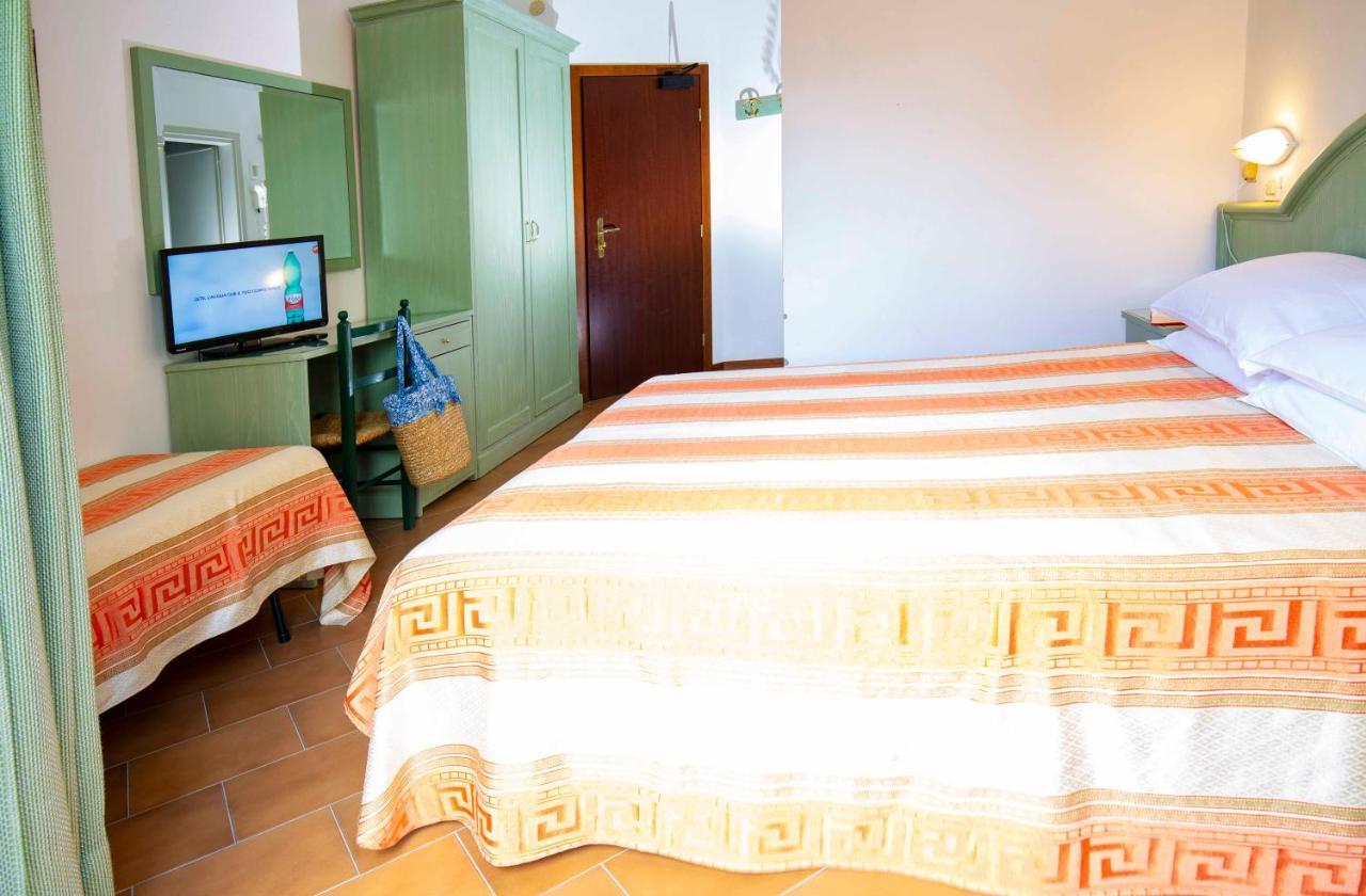 Hotel Villa Sole Resort เบลลาเรีย-อีเจอา มารีนา ภายนอก รูปภาพ